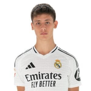 Lee más sobre el artículo Arda Güler