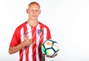 Lee más sobre el artículo Víctor Mollejo