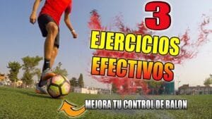 Lee más sobre el artículo Cómo mejorar control balón jugando fútbol
